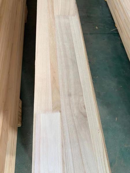 8%-12% Teor de humidade Paulownia Madeira para mobiliário Lamas de madeira Peças de reposição gratuitas