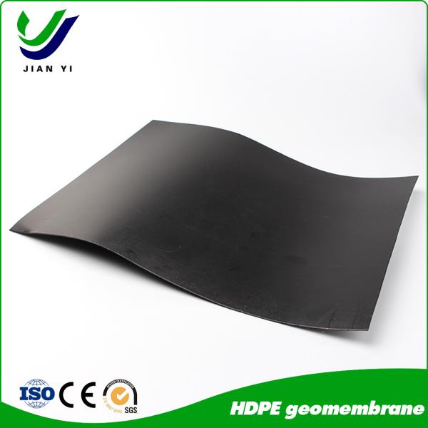 HDPE Smooth Geomembrane Liner with 700% Elongation At Break, Ultra-Low Permeability, and Excellent Chemical Resistance for Water Containment