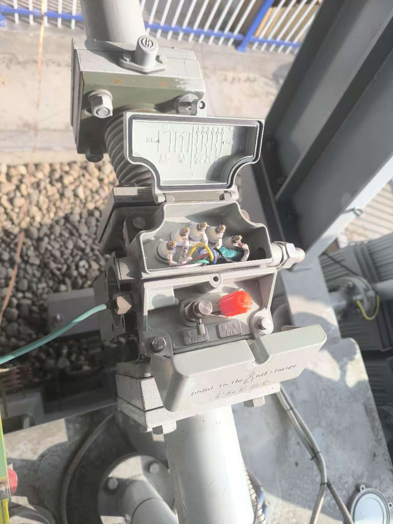 LV TDR Cable Fault Locator with Impulse Current Testing for Accurate Fault Detection