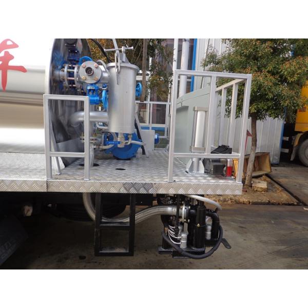 Сделанный эмульсию режим автоматического управления тонны 120хп трейлера 6 танка спрейера асфальта химический