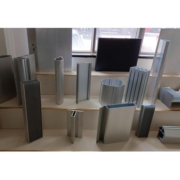 0.3mm Above Thickness Wooden Grain Aluminium Extrusion Profile for Windows and Doors