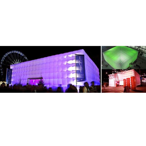 Tienda inflable del cubo de la iluminación púrpura gigante impresa para la exposición