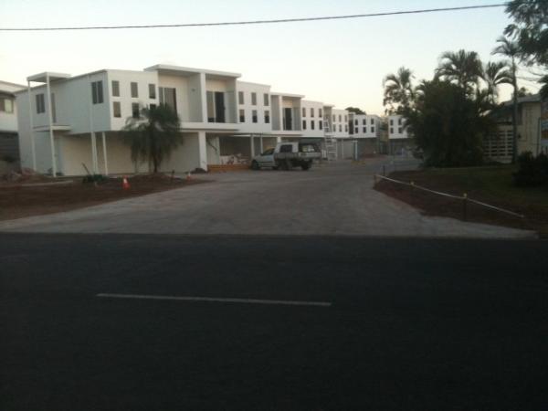 Edifícios de apartamentos pré-fabricados / Edifícios pré-fabricados de 3 andares com estrutura de aço leve
