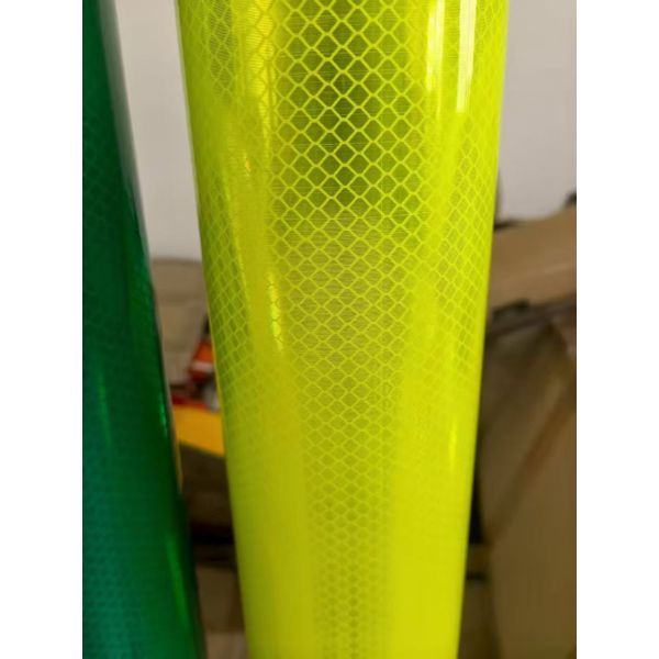 Durability 7 years fexible Acrylic High Intensity Prismatic Grade reflective film sheeting