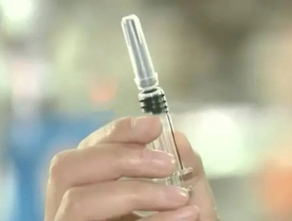 Медицинская вакционная стеклянная устранимая производственная линия иглы шприца