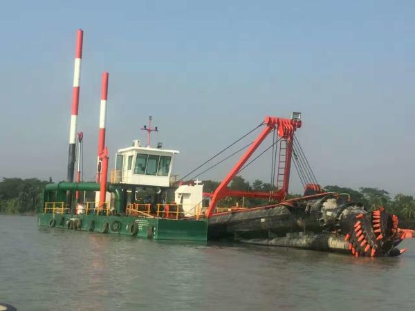 14 inch hydraulic cutter suction dredger for land reclamation and capital dredging