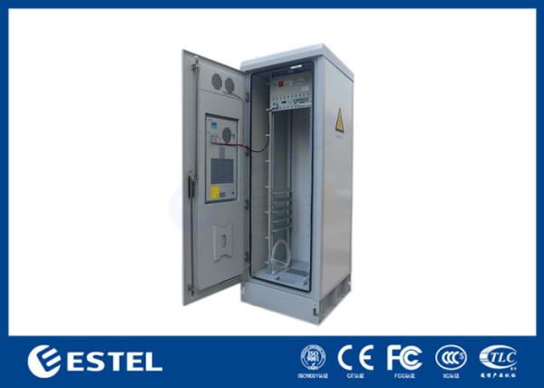 42U Air Conditioner Type Outdoor Telecom Cabinet / Double Wall Heat Insulated Communication Enclosure