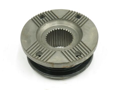 81.39115.5104 Drive Shaft Flange Assembly For CA485
