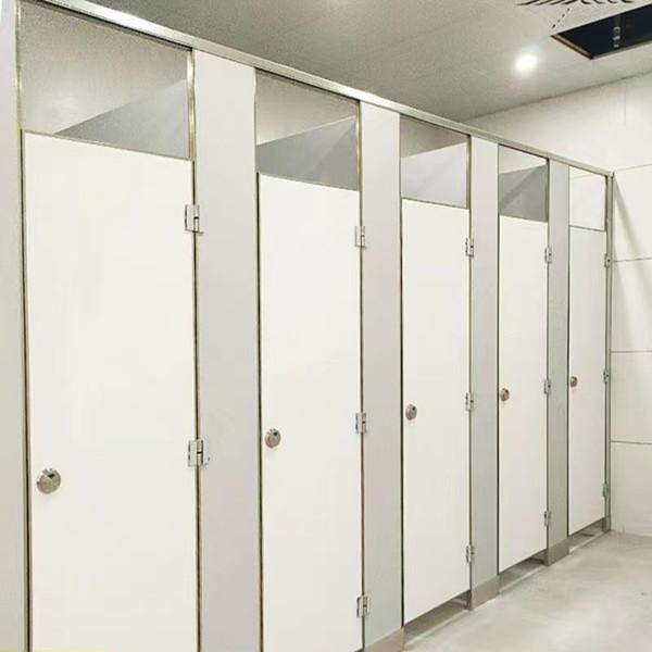 1510 X 2440mm Commercial Restroom Partitions Phenolic Compact Laminate