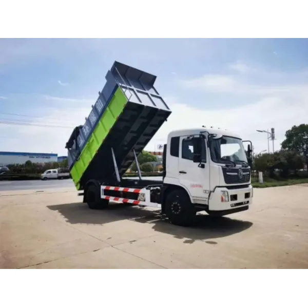 Premium Dongfeng 4X2 Sealed Garbage Collection Truck for Sale