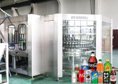 A energia bebe a máquina de enchimento da garrafa de vidro de garrafa do vinho/maquinaria carbonatadas do refresco