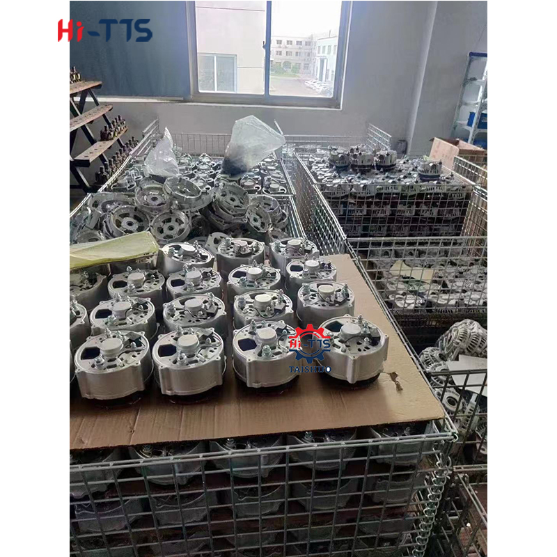 28V 80A  01181651 0118-1651 Alternator Engine for TCD2013 BFM1015 Excavator Construction Machinery Parts