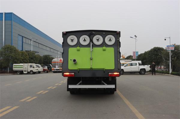 Mini Version 4X2  5CBM 3 CBM Diesel Vacuum Cleaner Sweeper