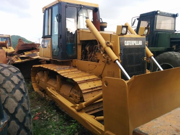 D6G-II used bulldozer  africa dozer congo-kinshasa	Kinshasa djibouti	Djibouti g