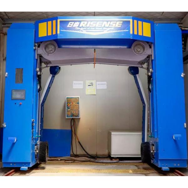 Ризенсе 14 щетки проезжают через автоматический туннель для стирки автомобилей с очисткой под высоким давлением