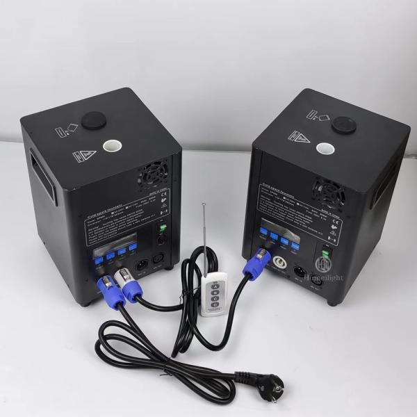 Equipamento de efeito de palco Máquina de incêndio Sparkle Cold Fire Work Spark Machine