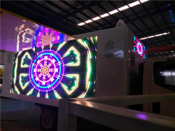 P4 Digital Billboard Truck waterproof 192 * 192mm LED Screen Van High Brightness Outdoor