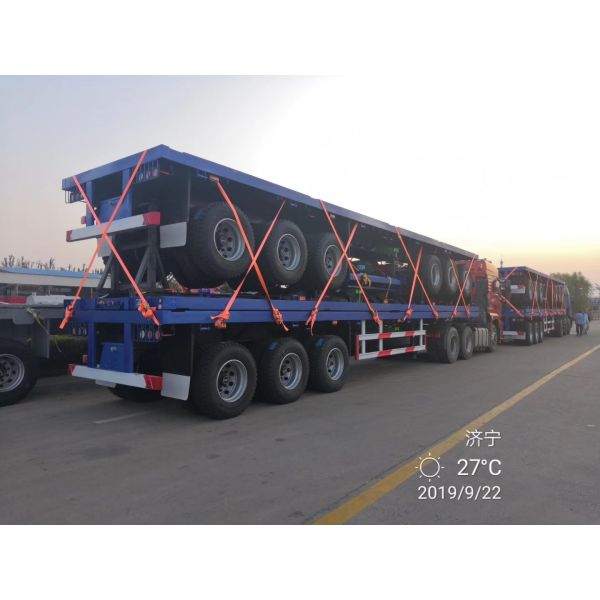 12R225 Optional Tire Type Flat Bed Semi Trailer ISO CCC SGS Certified Trailer Engineered for Tough Transport Conditions