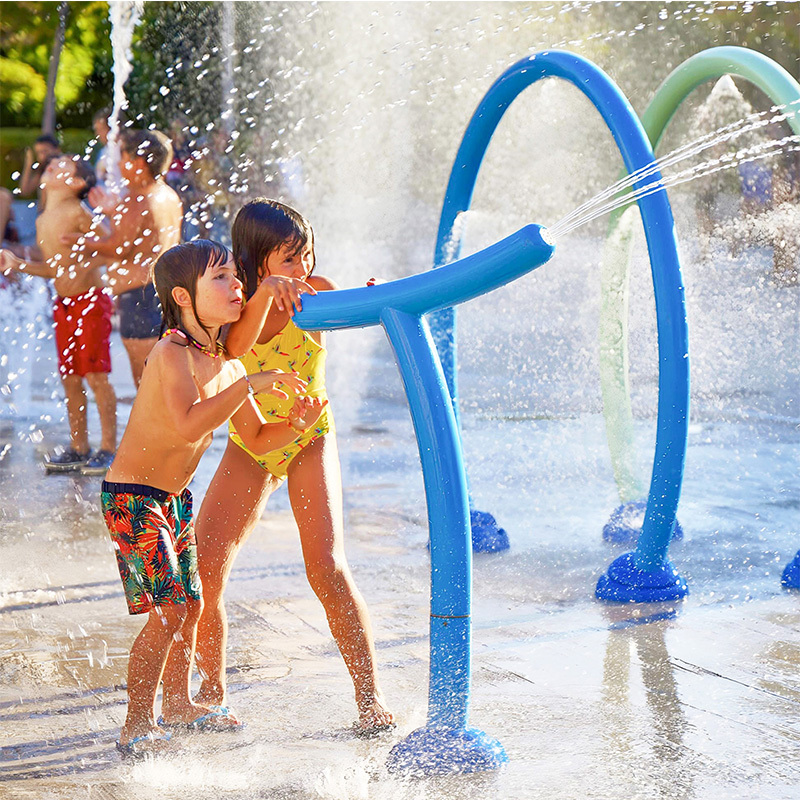  Play features Aqua Water park Accessories Bent-Nozzle Water Cannon  SS304 fiberglass  Commercial Splash Pads
