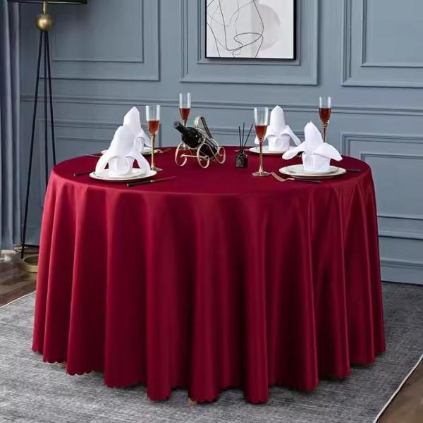 Resilient Hotel Table Cloth Stain Resistant High Temperature Resistant