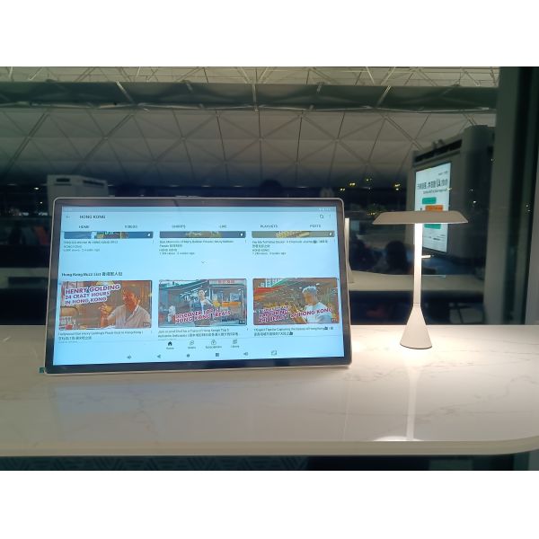 24.5 Inch Portable Android Touch Monitor with 13MP Camera and 8+128G RAM for Office and Teaching