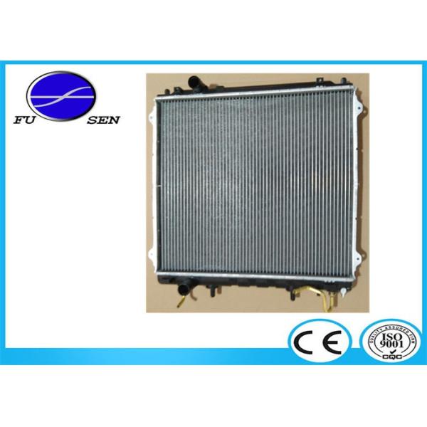 Water Cooled Hyundai Car Radiator For Hyundai TERRACAN 2.9D PA 510*568*26mm