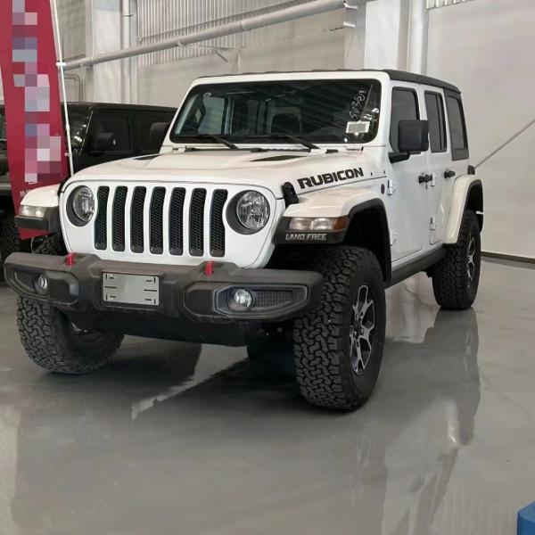 Potência máxima 150-200PS Jeep Wrangler 2024 Carro Americano Quatro Portas Farol LED