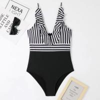 on rapièce, des vêtements de bain normaux sexy de dames de couleur d'arc-en-ciel, tissu en nylon