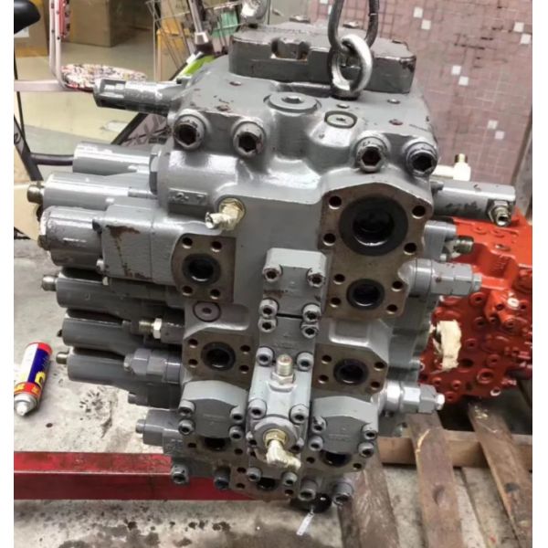SH210 SH240A5 Hydraulic Main Control Valve Assy for Sumtiomo Excavator Spare Parts Main Control Valve