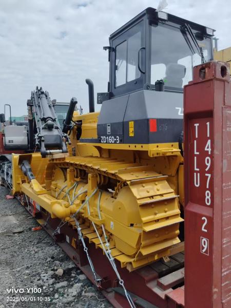 Zoomlion ZD160-3 Bulldozer Comfortable Operation For Road Construction