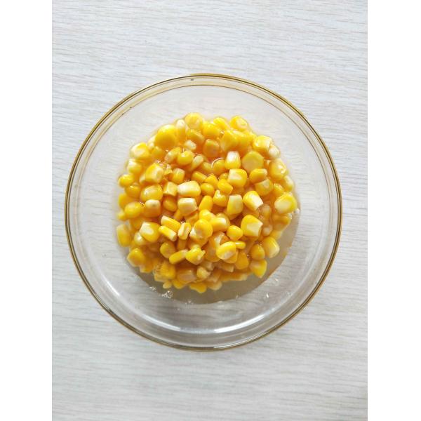 Мозоль зеленой еды свежая законсервированная сладкая для продажи