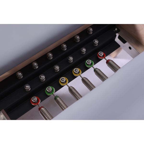 Maple Wood Pilates Reformer U+PL001S with Reinforced Frame Construction