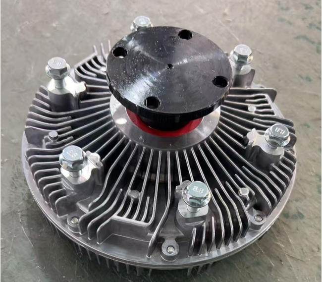 51066300082、405024003、47850、1059866 Truck Viscous Fan Clutch For MAN TGM18.240 18.280 18.320 D0836 Engine