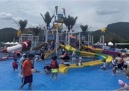 Yamma Theme Water Slide House 700m2