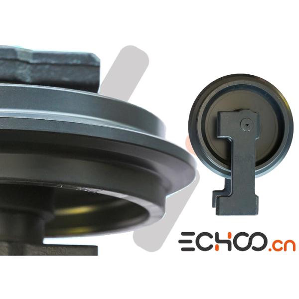 High Hard Komatsu PC25 Excavator Idler Wheel / Black Komatsu Idler Long Life