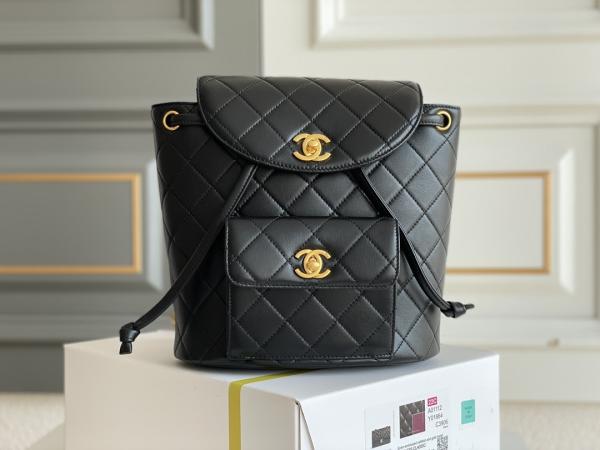 Chanel Leather Flap Designer Brand Backpack 1994-1996 Diamond Quilted For Women