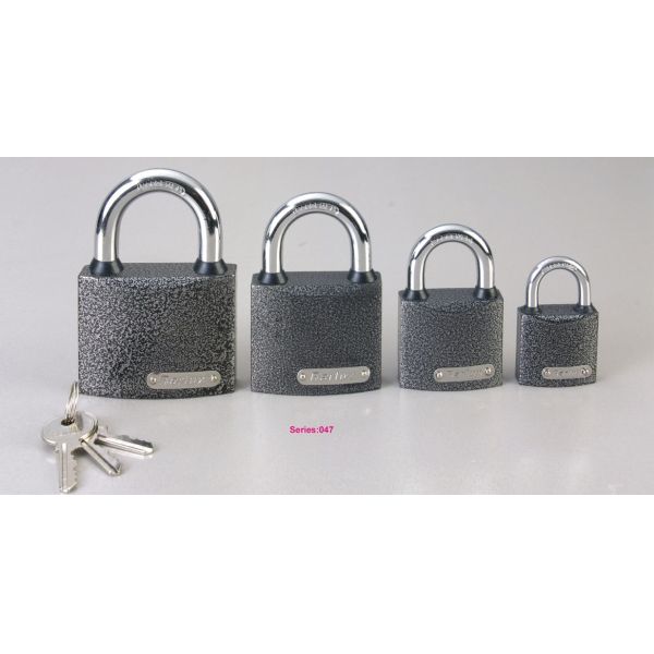 20-75mm Solid Iron Body with Plastic Painted Surface Waterproof Painted Iron Padlock