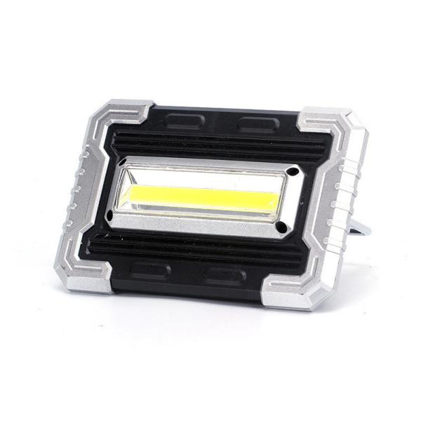 Luzes de inundação exteriores recarregáveis portáteis 10w para pescar o acampamento Wearproof