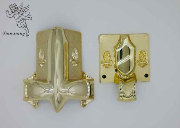 Pièces de couleur d'or de plastique d'accessoires de cercueils et de cercueils d'A