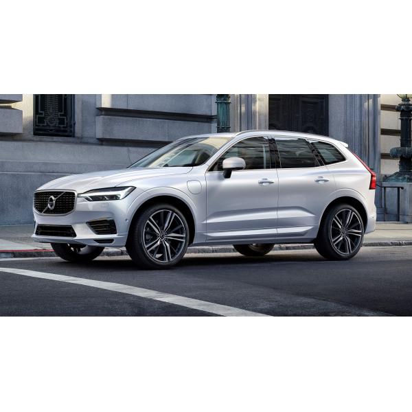 4 Wheels Medium Electric Cars 4WD 180Km/H Max Power 184KW Volvo XC60 B5