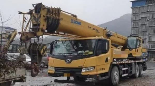 25k5a Certification ISO9001 2016 Xg Grue mobile de 25 tonnes Grue de camion usagée avec 25k5a
