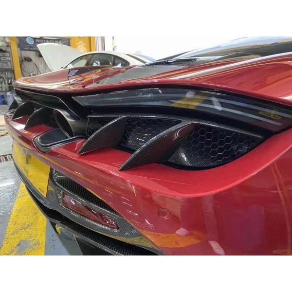 Le kit de corps en fibre de carbone pour McLaren 720S 720 amélioré TOPCAR Style