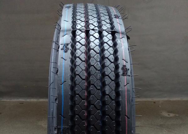 14 Inch Diameter Light Truck Tires 4 Circumferential Zigzag Grooves Design 6.00R14LT