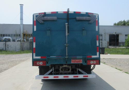 Four Sweeping Discs Street Sweeping Truck For Municipal Road Maintenance And Cleaning
