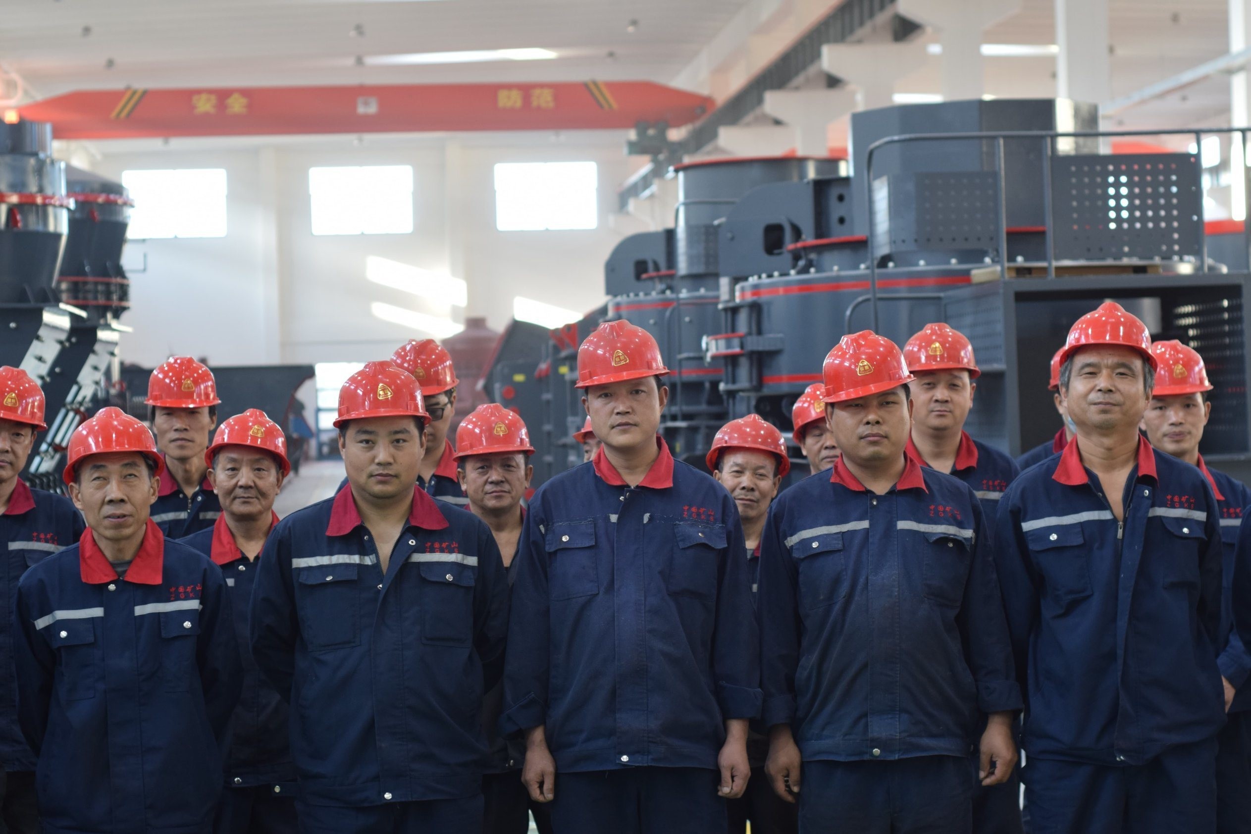 3r 4r 5r Limestone Gypsum Raymond Grinding Mill with 17-19r/min Rotationl Speed