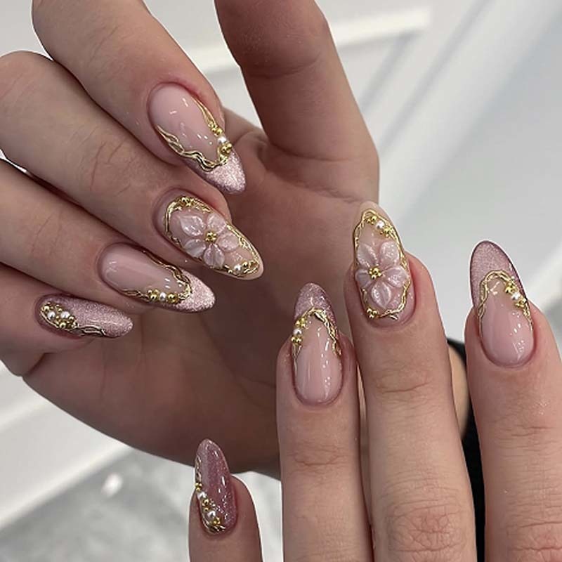 Luxury Palace Style 3D Press On Nails Nude Pink Cat Eye Nails For Wedding