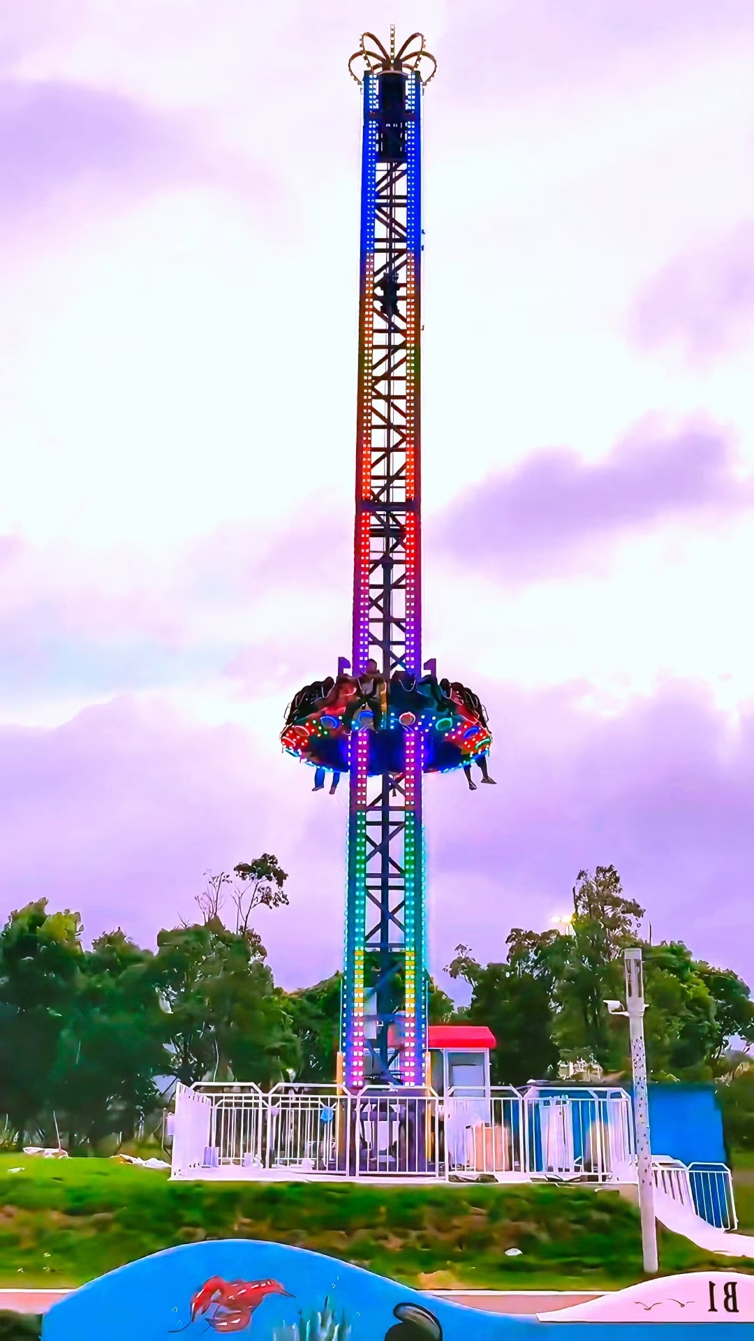 Personalized Outdoor Fair Kiddie Rides Spinning Drop Tower 25m 93kW