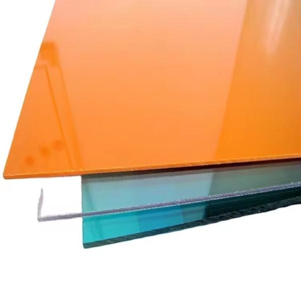 Poids léger 1-18 mm Plaque de polycarbonate de toiture en plastique transparent