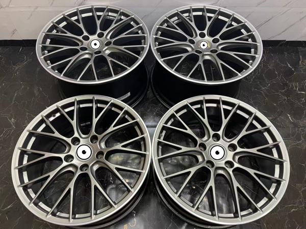 Porsche 911 RS Original 20 Inch Cast Alloy Wheels