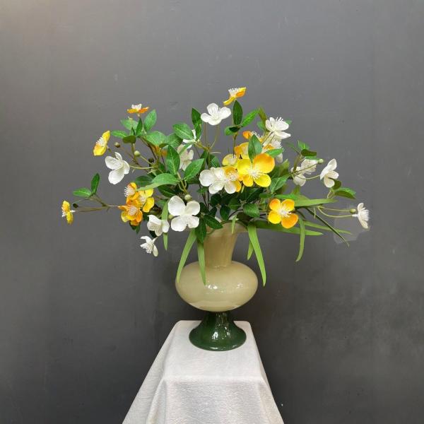 Artificial flowers, begonia, hydrangea, light luxury artificial flowers, home interior coffee table, dining table, landscape ornaments, display and flower art decoration